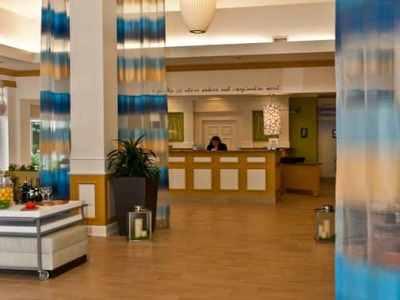Hilton Garden East 3*