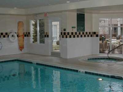 Hilton Garden East 3*